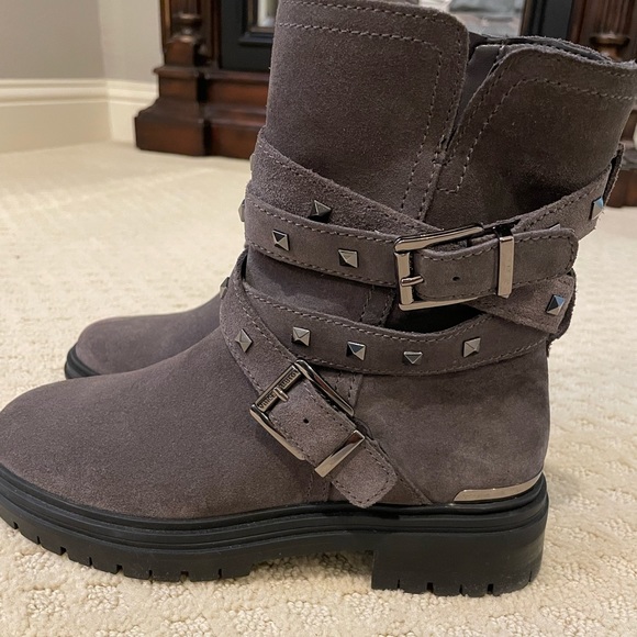 ViNCE CAMUTO BARRETTA MOTO BOOT (new without tags or box) - Picture 3 of 9